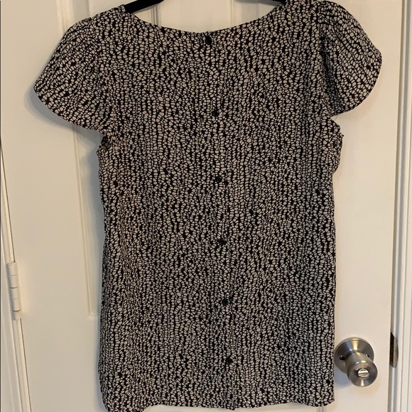 Loft Top - Picture 2 of 2